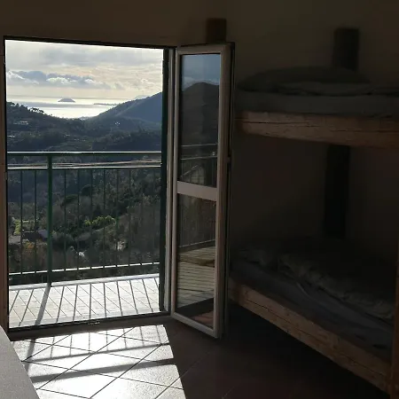 Casa Tschugg Apartmán *